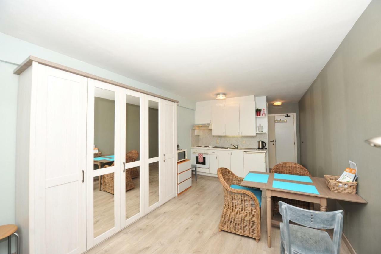 Toffe Studio Op 300M Van De Zeedijk Van Oostende Экстерьер фото
